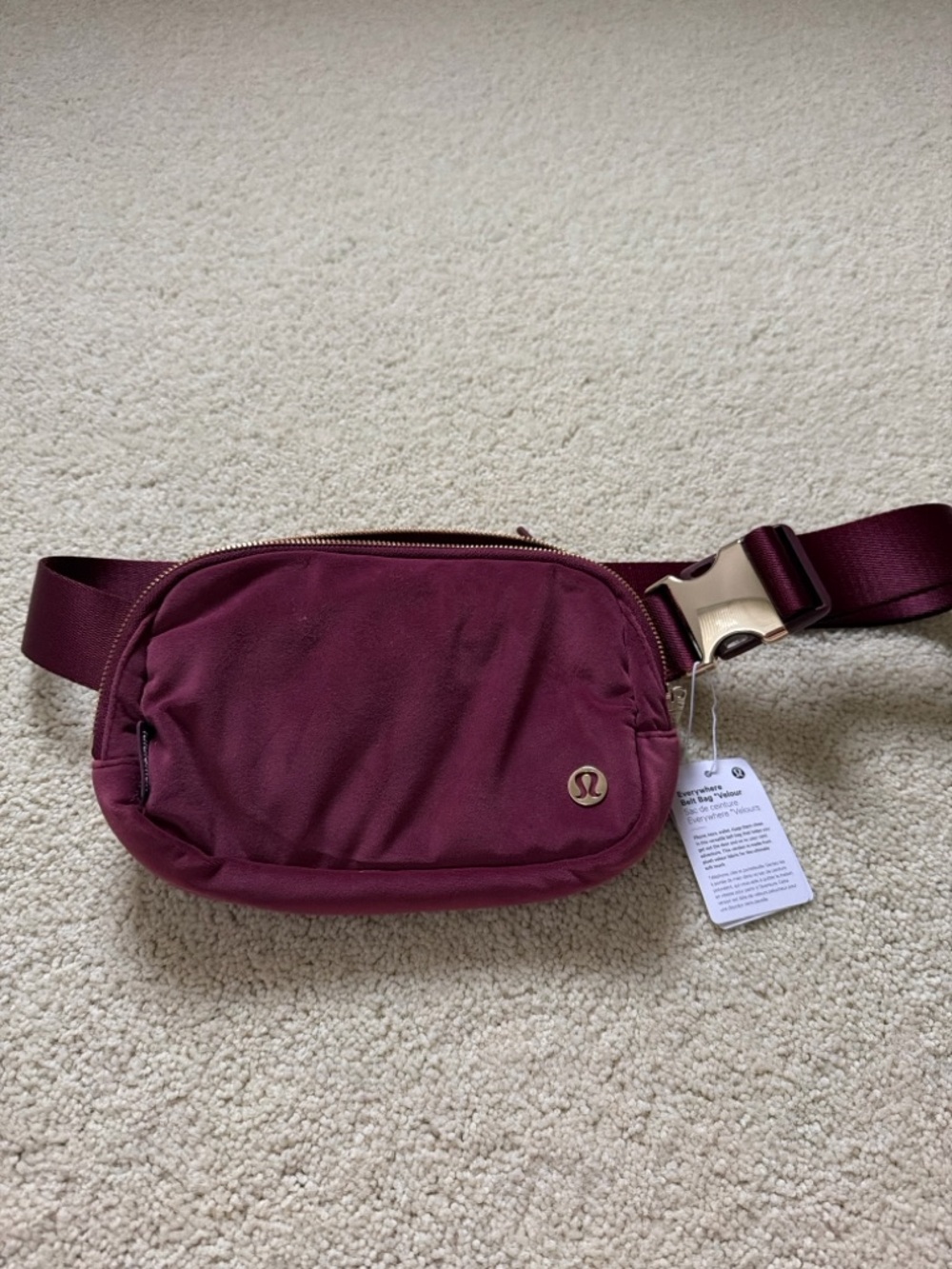 Lululemon Everywhere Belt Bag Velour Plum/Gold NWT